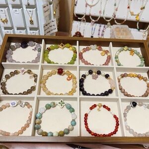 （02-04)Handmade bracelets for live show🖤